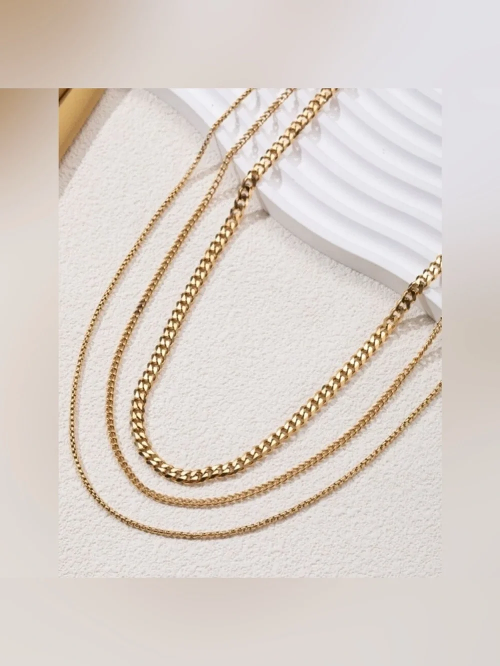 N/A material gold